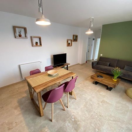 Helga'S Place Premium 1 Bedroom Condo Cluj-Napoca Eksteriør billede