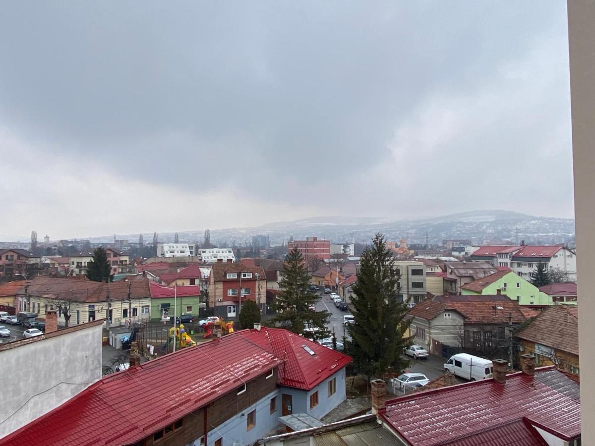 Helga'S Place Premium 1 Bedroom Condo Cluj-Napoca Eksteriør billede