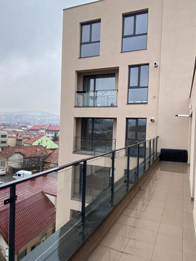 Helga'S Place Premium 1 Bedroom Condo Cluj-Napoca Eksteriør billede